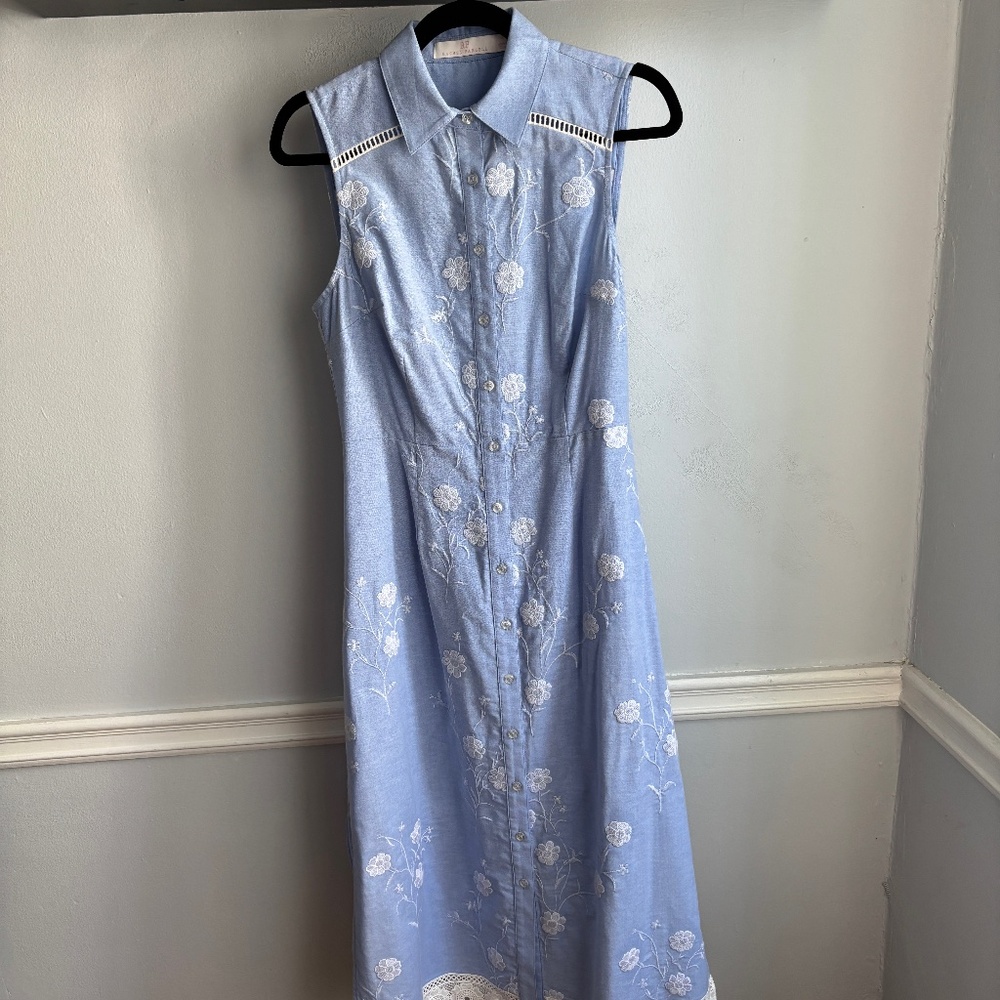 Rachel Parcell Blue Dress with White Floral Embroidery. Size 4.